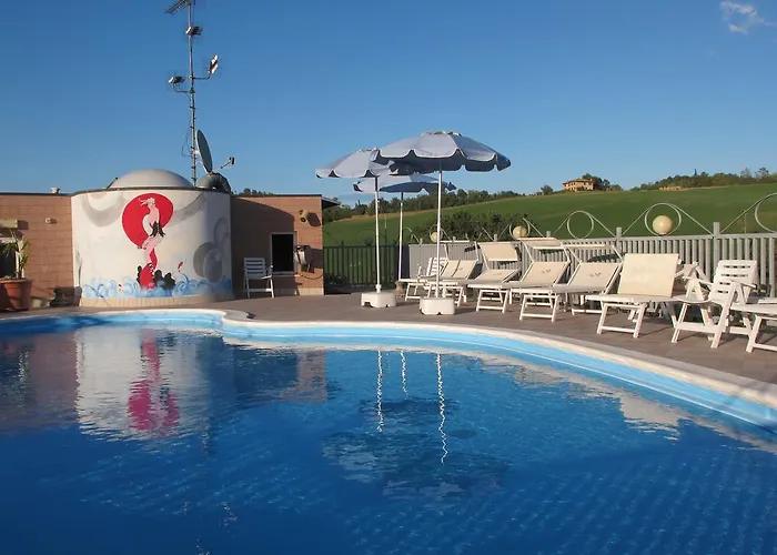 Отель Sporting 3*