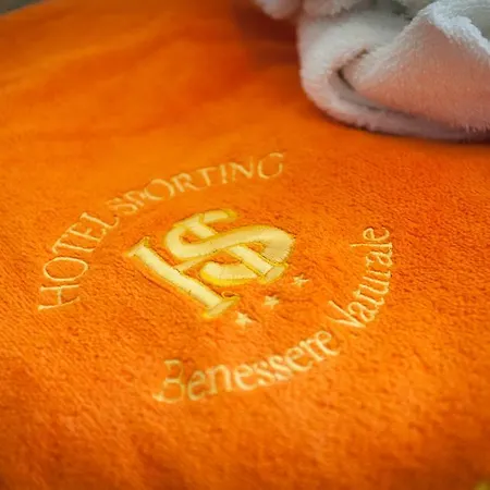 Отель Sporting 3*
