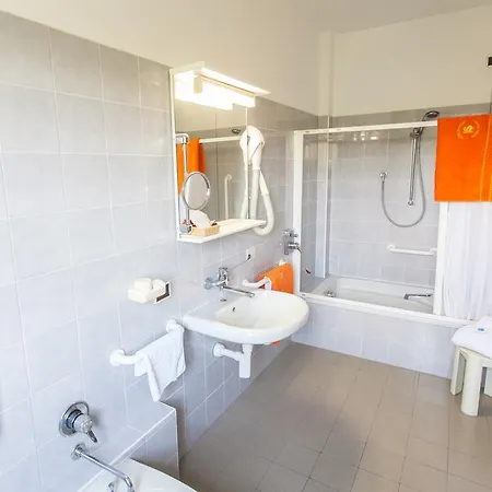 Hotel Sporting 3*